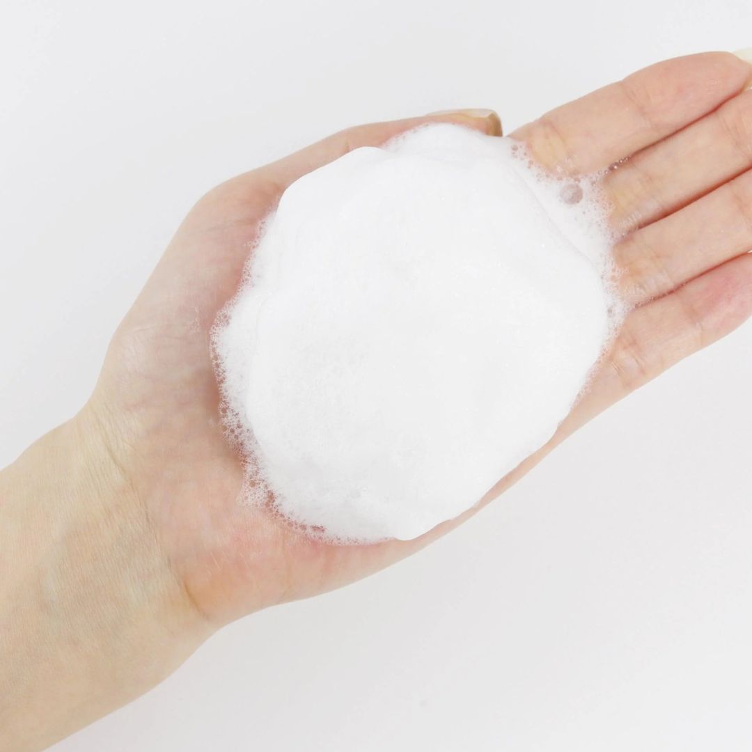 ROUND LAB 1025 Dokdo Cleanser - Image 4