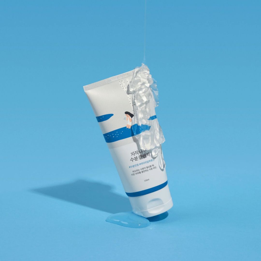 ROUND LAB Birch Juice Moisturising Cleanser - Image 3