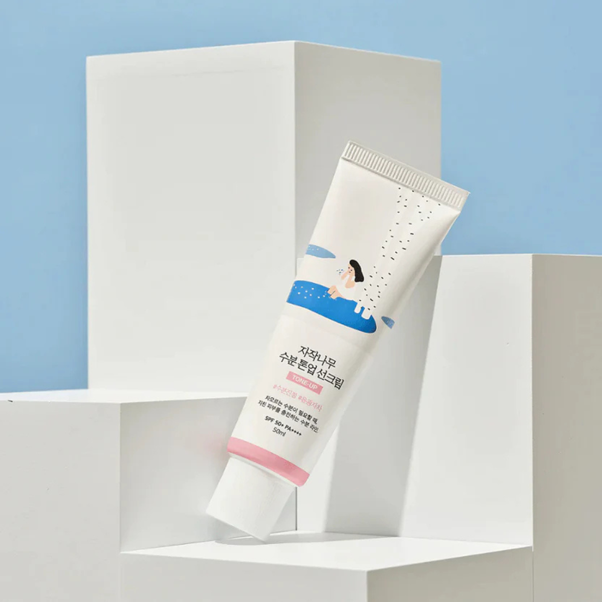 ROUND LAB Birch Moisture Tone-Up Sunscreen - Image 4